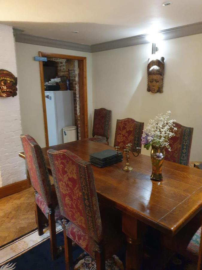 South Lodge House Dormansland Εξωτερικό φωτογραφία