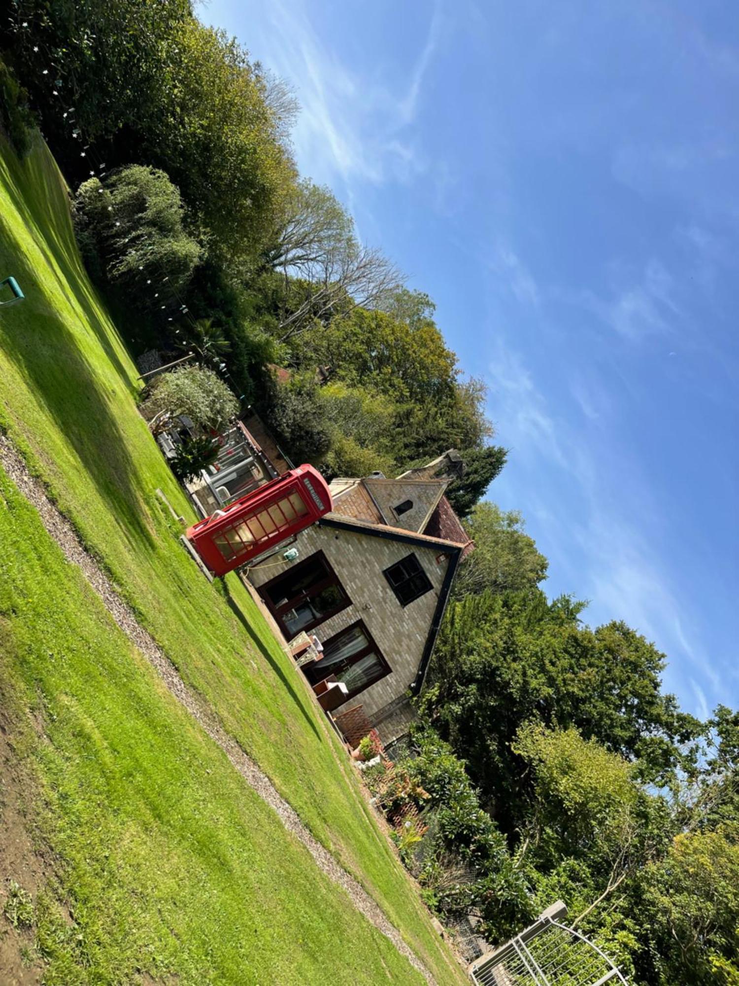 South Lodge House Dormansland Εξωτερικό φωτογραφία